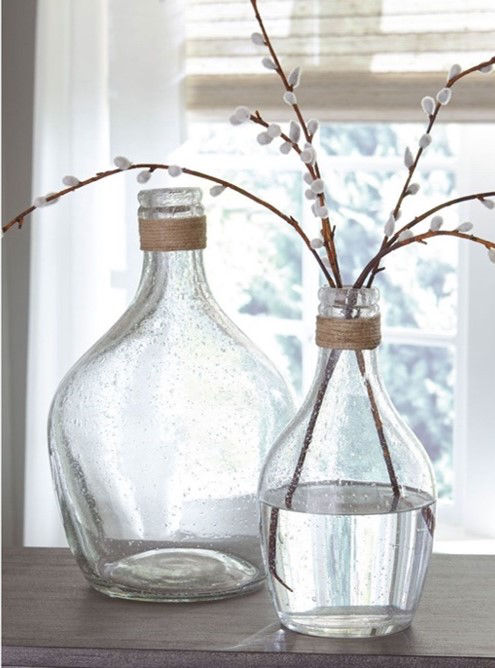 Image of clear vase